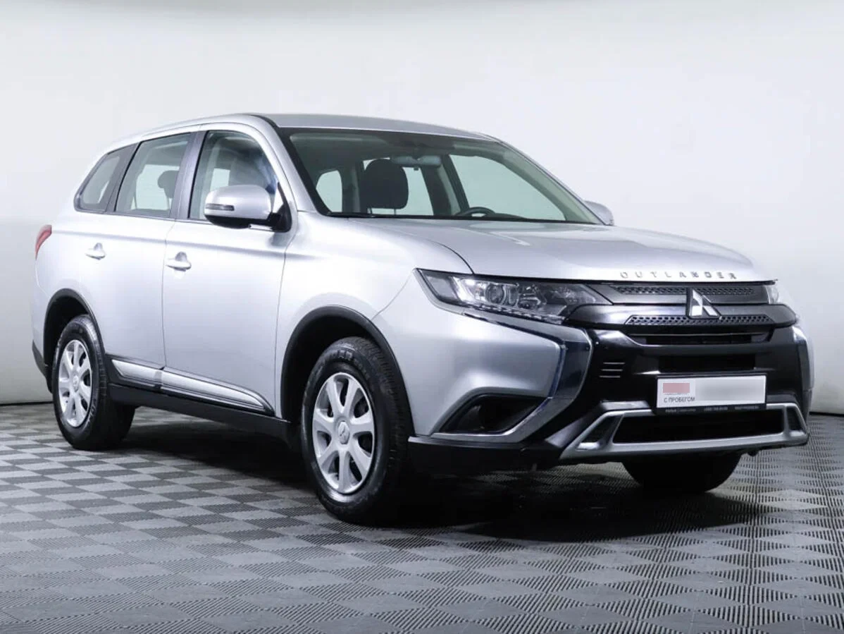 Фото нового аутлендера 2023. Мицубиси Аутлендер 2023. Новый Аутлендер 2023. Mitsubishi Outlander 2023 года. Тойота Аутлендер 2023.